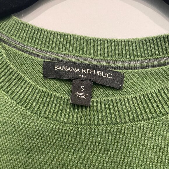 Green Banana Republic Men's Sweater, Size S - Picture 3 of 3